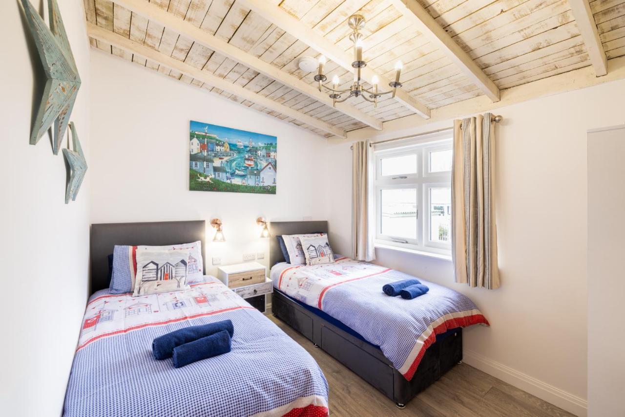 Willa Den Of Joy Humberston Fitties Sleeps 6,Hot Tub,Log Burner Cleethorpes Zewnętrze zdjęcie